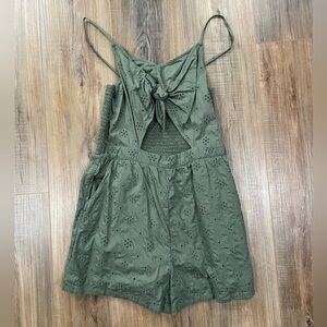 Green Aerie Tie Front Eyelet Lace Detail Romper Small